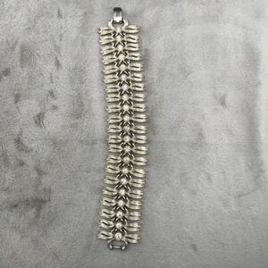 Vintage Lisner Bracelet Gold Tone Rhinestone 7.5"